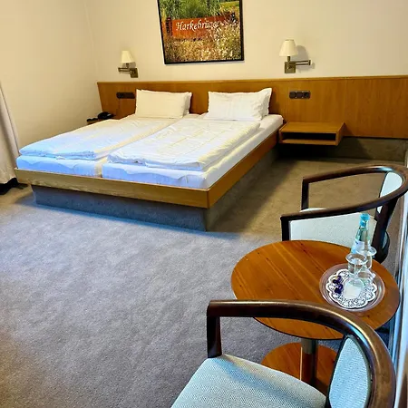 Block Hotel Harkebrugge